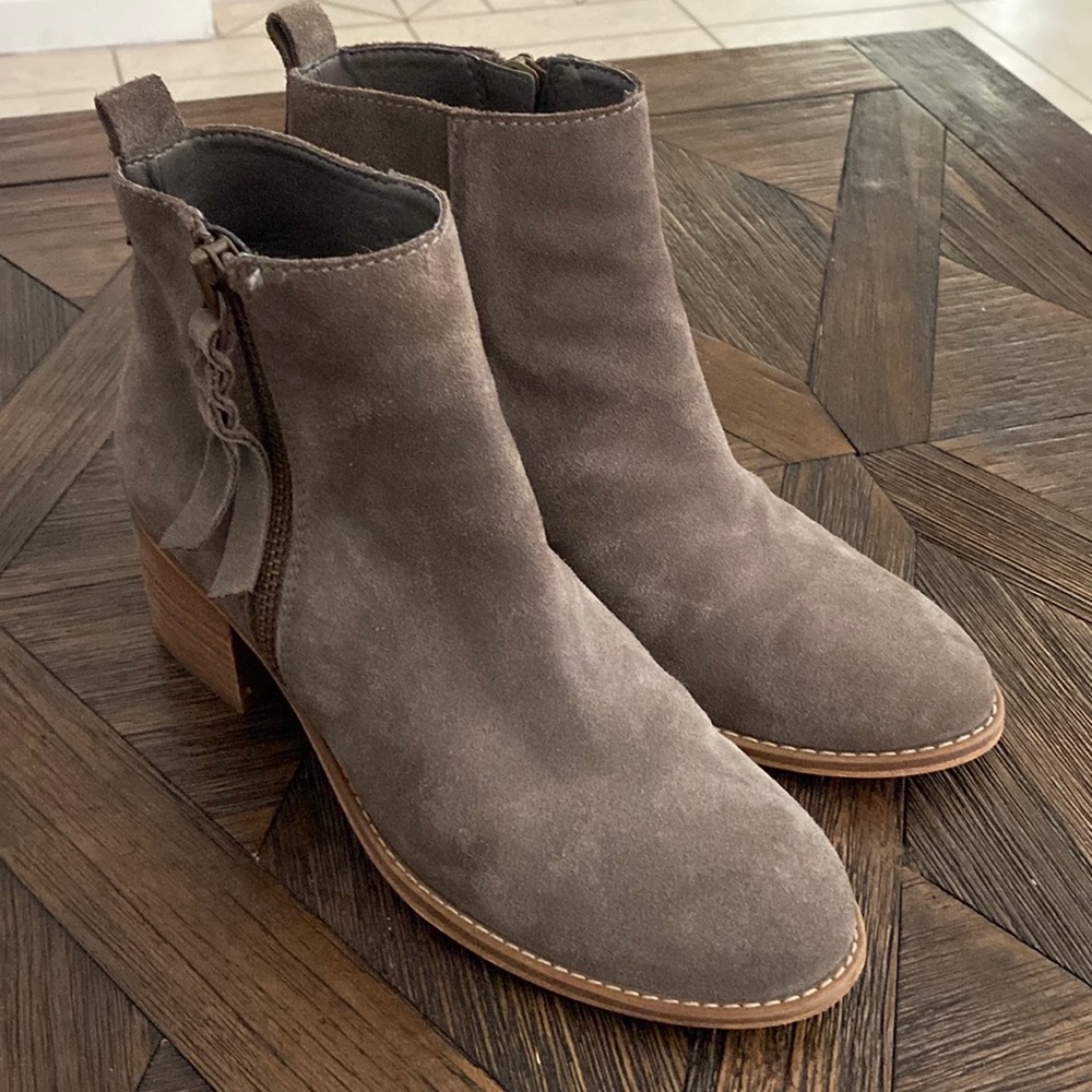 BP. Women’s Grey Suede Leather Midi Boots Sz 8.5 Nordstrom Exclusive